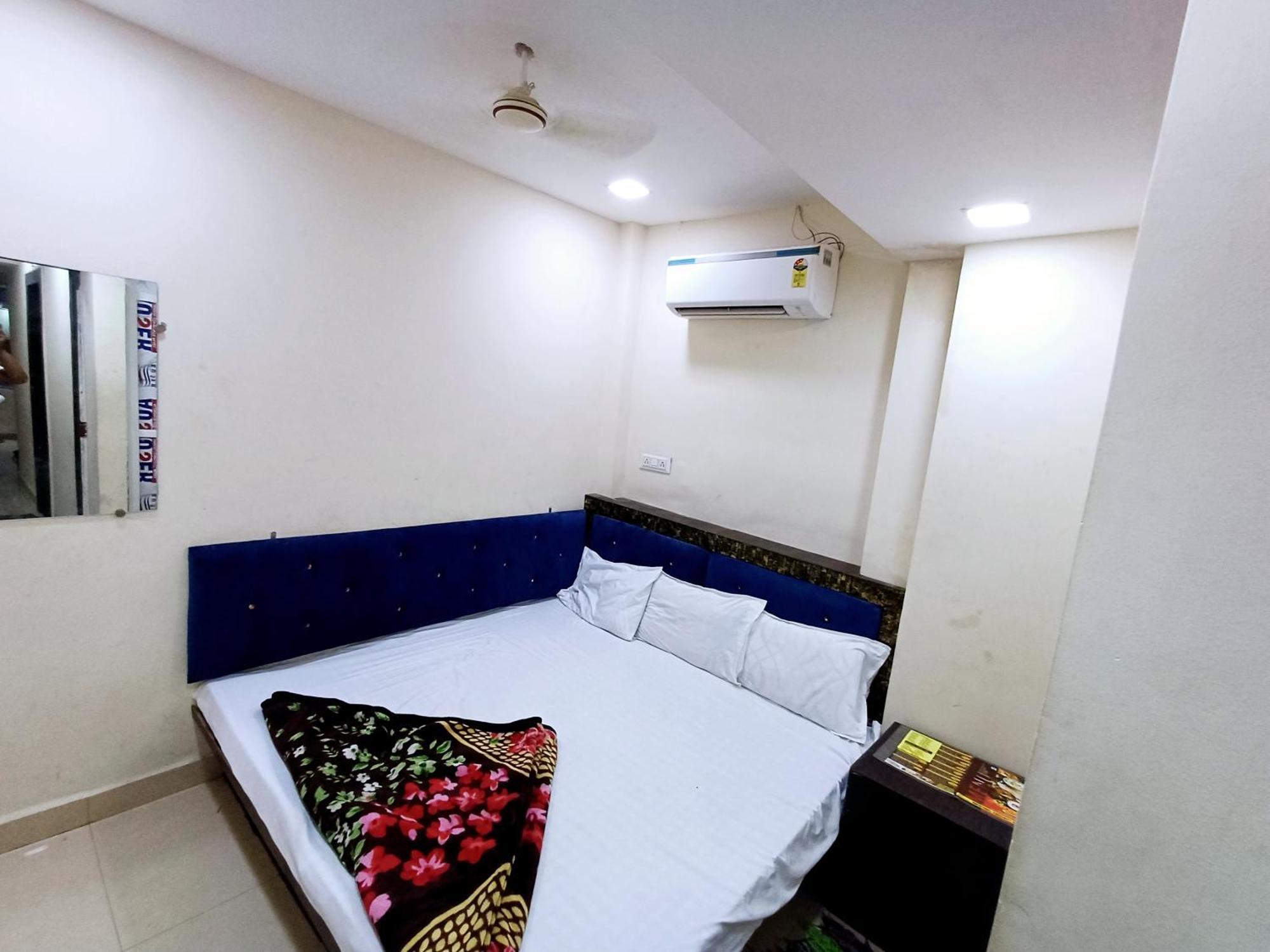 Blue Tower Hotel Ujjain Exterior photo