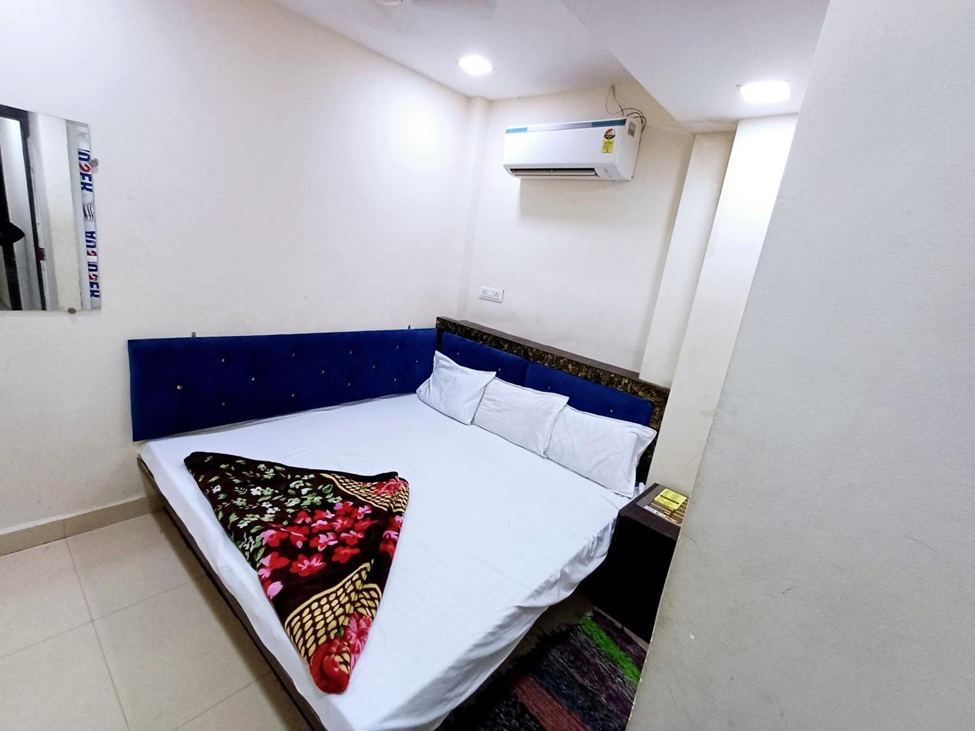 Blue Tower Hotel Ujjain Exterior photo