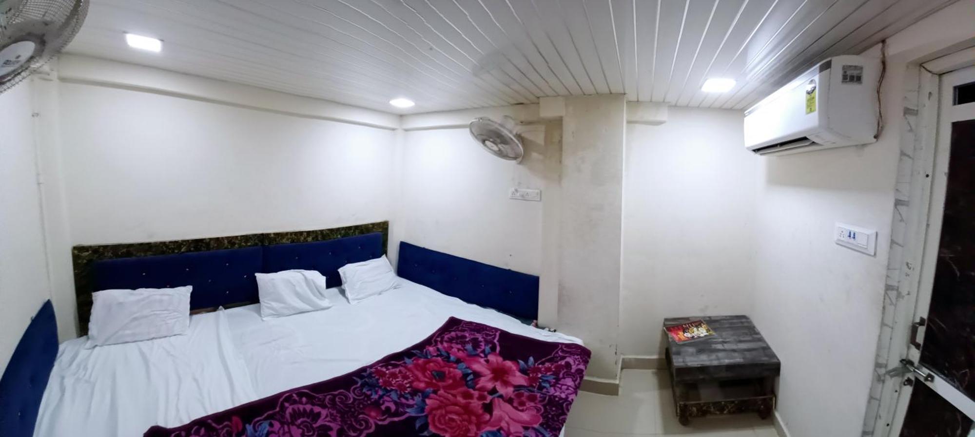 Blue Tower Hotel Ujjain Exterior photo