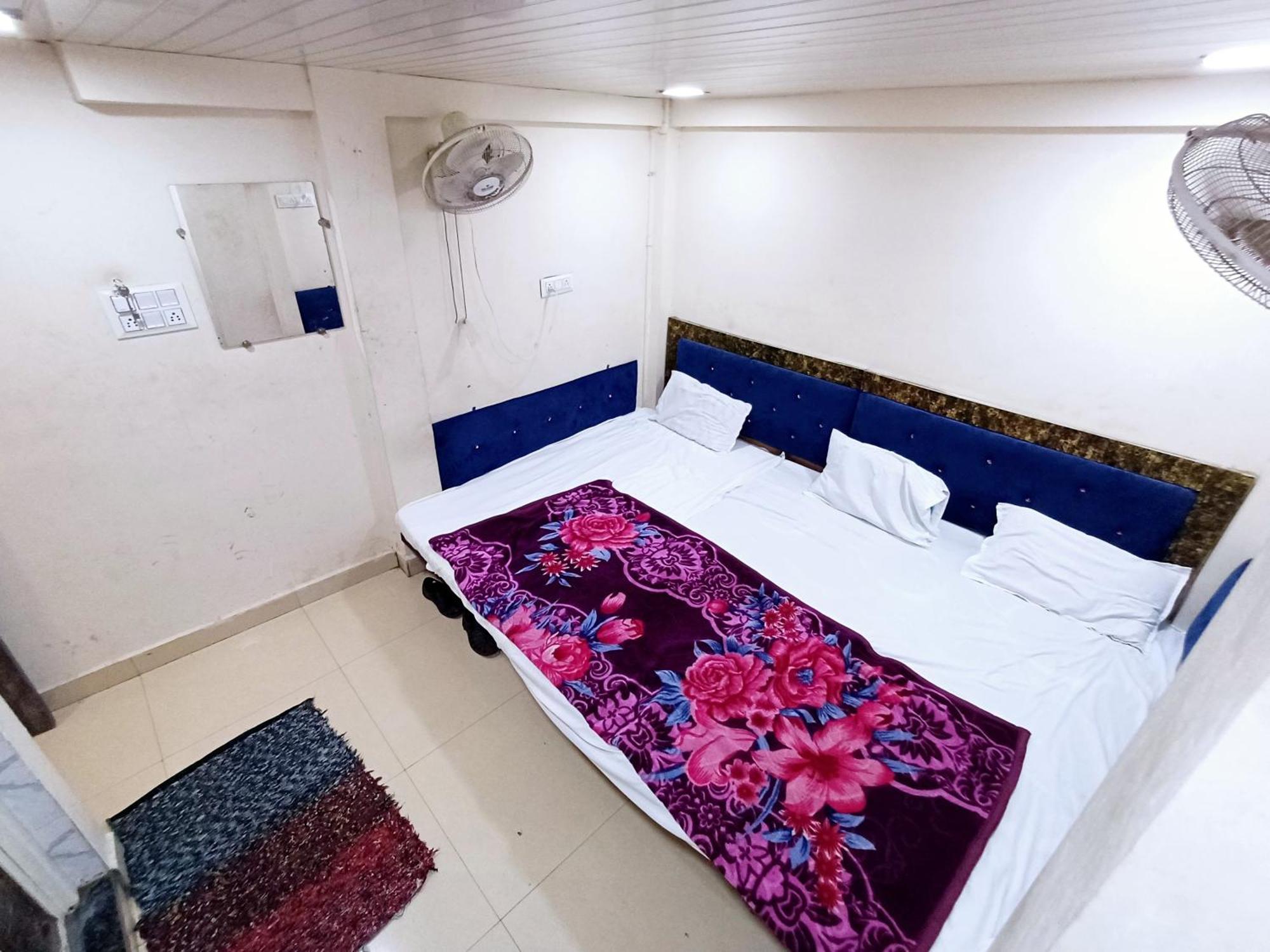 Blue Tower Hotel Ujjain Exterior photo